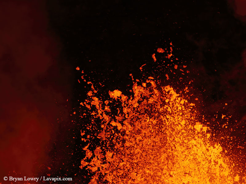 _BL_8063_DXO-DeNoiseAI-standard.jpg :: Lava fountain, Kilauea volcano, Hawaii Volcanoes National Park, The Big Island of Hawaii 12-25-24