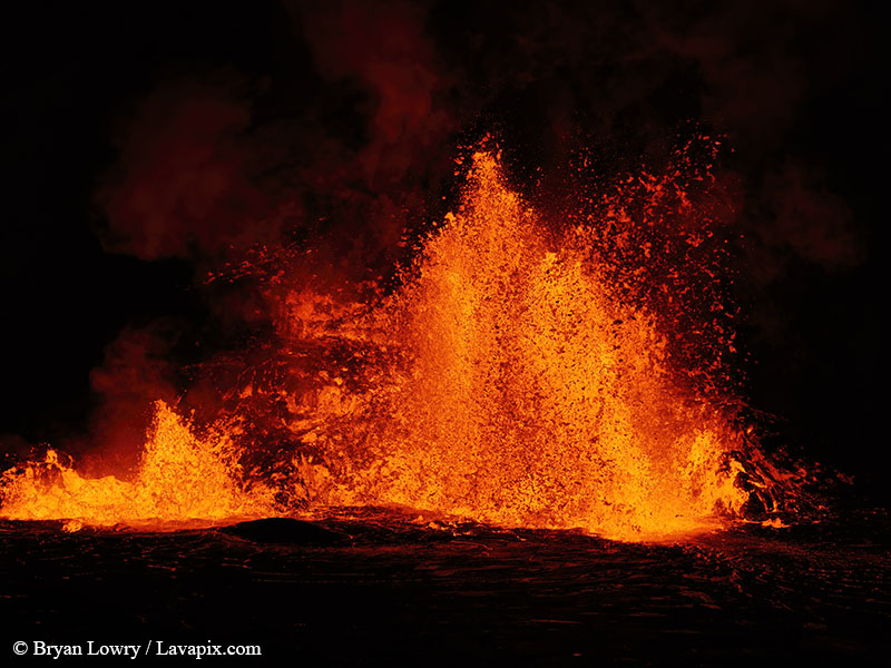 _BL_8094_DXO-DeNoiseAI-standard.jpg :: Lava fountain, Kilauea volcano, Hawaii Volcanoes National Park, The Big Island of Hawaii 12-25-24