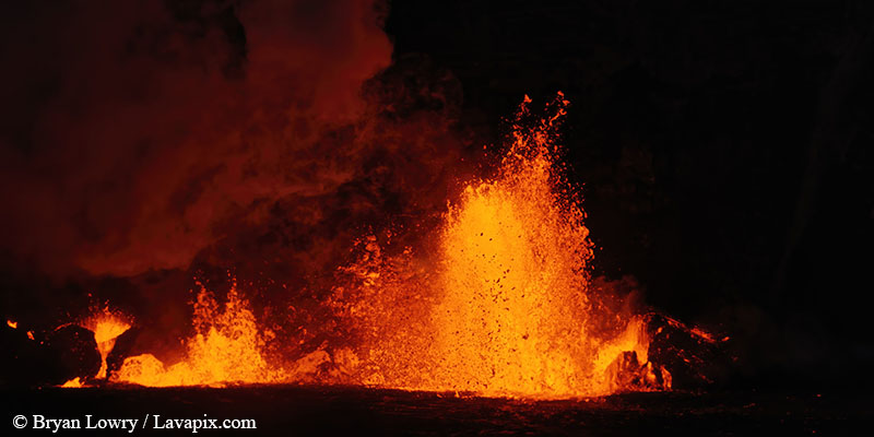 _BL_8134c.jpg :: Lava fountain, Kilauea volcano, Hawaii Volcanoes National Park, The Big Island of Hawaii 12-25-24