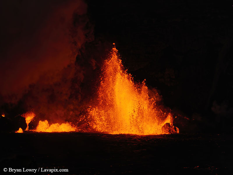 _BL_8136_DXO-DeNoiseAI-standard.jpg :: Lava fountain, Kilauea volcano, Hawaii Volcanoes National Park, The Big Island of Hawaii 12-25-24