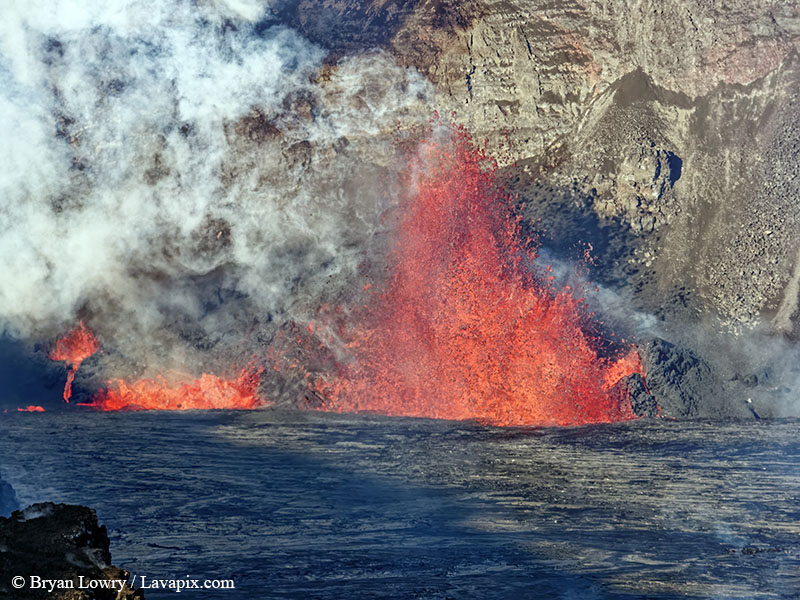 _BL_8281_DXO-DeNoiseAI-standard.jpg :: Lava fountain, Kilauea volcano, Hawaii Volcanoes National Park, The Big Island of Hawaii 12-25-24