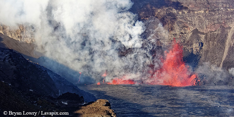 _BL_8308c.jpg :: Lava fountain, Kilauea volcano, Hawaii Volcanoes National Park, The Big Island of Hawaii 12-25-24
