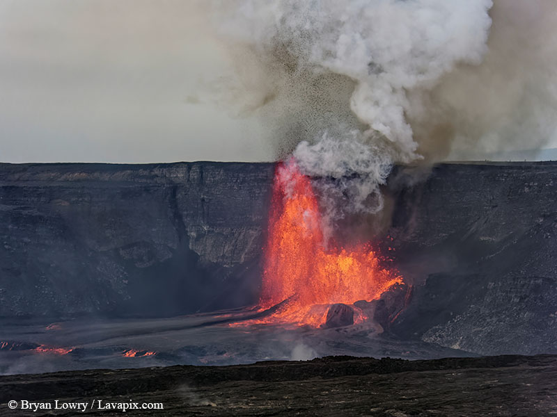 _BL_8824_32025 GH5.jpg :: Lava fountain, Kilauea volcano, Hawaii Volcanoes National Park, The Big Island of Hawaii 3-20-25