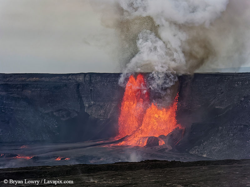 _BL_8825_32025 GH5.jpg :: Lava fountain, Kilauea volcano, Hawaii Volcanoes National Park, The Big Island of Hawaii 3-20-25