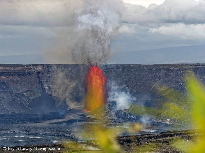 _BL_8835_32025 GH5.jpg :: Lava fountain, Kilauea volcano, Hawaii Volcanoes National Park, The Big Island of Hawaii 3-20-25