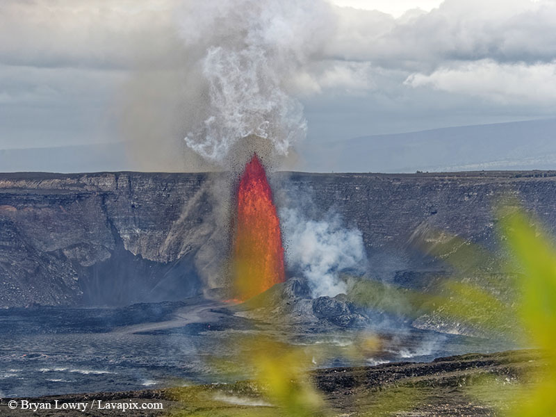 _BL_8836_32025 GH5.jpg :: Lava fountain, Kilauea volcano, Hawaii Volcanoes National Park, The Big Island of Hawaii 3-20-25