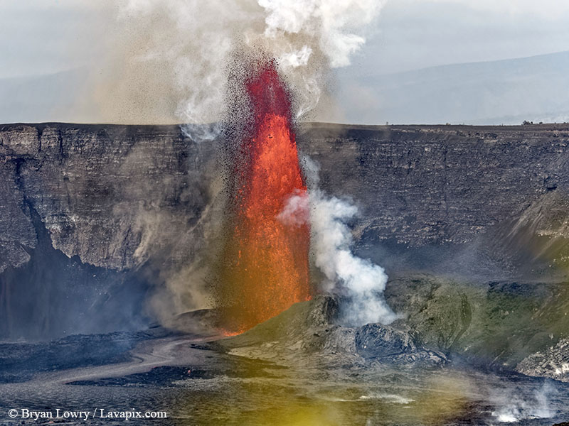 _BL_8838_32025 GH5.jpg :: Lava fountain, Kilauea volcano, Hawaii Volcanoes National Park, The Big Island of Hawaii 3-20-25