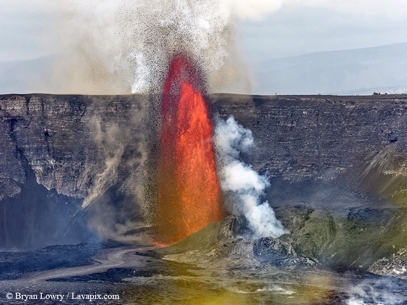 _BL_8839_32025 GH5.jpg :: Lava fountain, Kilauea volcano, Hawaii Volcanoes National Park, The Big Island of Hawaii 3-20-25