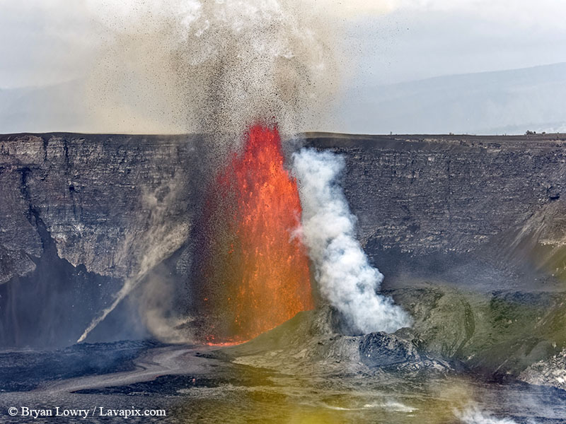 _BL_8841_32025 GH5.jpg :: Lava fountain, Kilauea volcano, Hawaii Volcanoes National Park, The Big Island of Hawaii 3-20-25