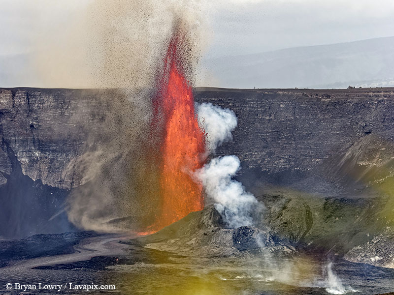 _BL_8842_32025 GH5.jpg :: Lava fountain, Kilauea volcano, Hawaii Volcanoes National Park, The Big Island of Hawaii 3-20-25