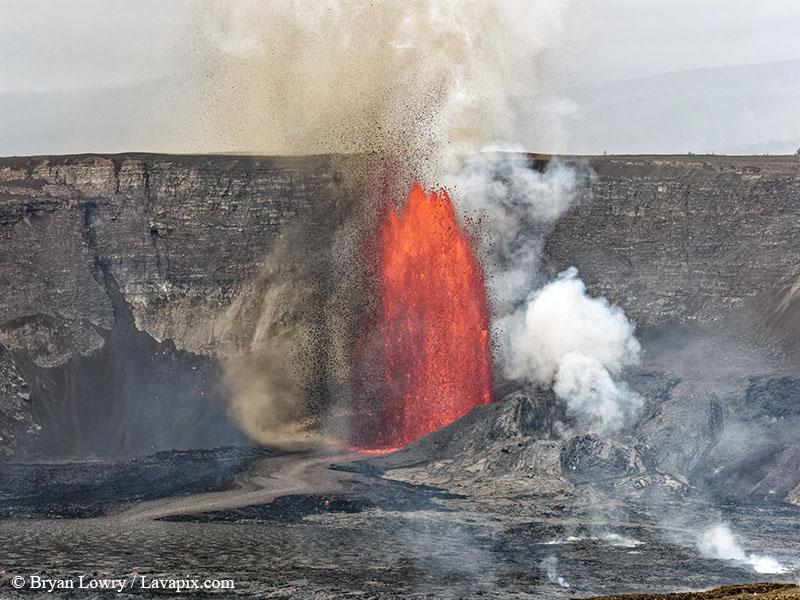 _BL_8844_32025 GH5.jpg :: Lava fountain, Kilauea volcano, Hawaii Volcanoes National Park, The Big Island of Hawaii 3-20-25