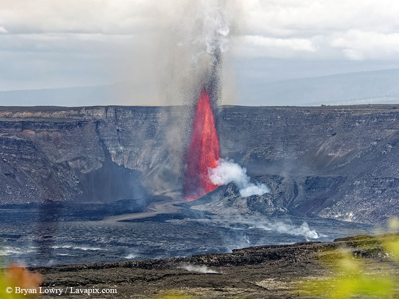_BL_8851_32025 GH5.jpg :: Lava fountain, Kilauea volcano, Hawaii Volcanoes National Park, The Big Island of Hawaii 3-20-25