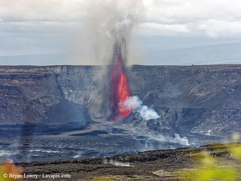 _BL_8852_32025 GH5.jpg :: Lava fountain, Kilauea volcano, Hawaii Volcanoes National Park, The Big Island of Hawaii 3-20-25