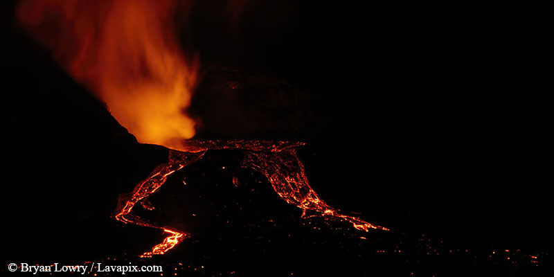 _BL_9047c 32625 GH5.jpg :: The white-tailed tropicbird, also known as Koa?'e kea in Hawaiian, is a seabird that breeds on tropical islands and lives in the crater walls of Kilauea volcanoes' Halemaumau Vent.
Adults have a 3' wingspan.
Episode 15 eruption Lava fountain, Kilauea volcano, Hawaii Volcanoes National Park, The Big Island of Hawaii. 3-26-25