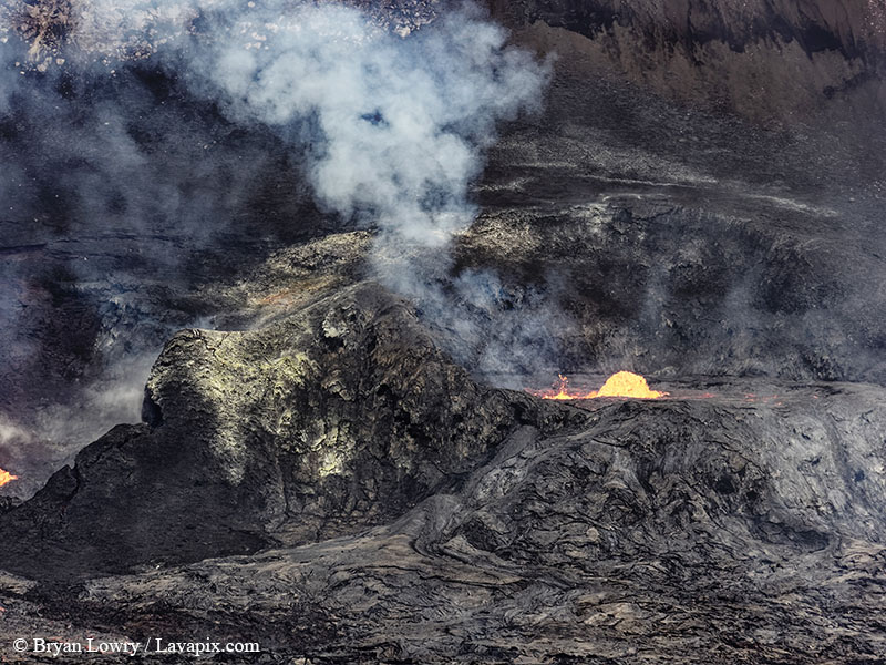 _BL_9083 - 32625 GH5.jpg :: The white-tailed tropicbird, also known as Koa?'e kea in Hawaiian, is a seabird that breeds on tropical islands and lives in the crater walls of Kilauea volcanoes' Halemaumau Vent.
Adults have a 3' wingspan.
Episode 15 eruption Lava fountain, Kilauea volcano, Hawaii Volcanoes National Park, The Big Island of Hawaii. 3-26-25