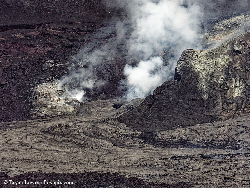 _BL_9105 - 32625 GH5.jpg :: The white-tailed tropicbird, also known as Koa?'e kea in Hawaiian, is a seabird that breeds on tropical islands and lives in the crater walls of Kilauea volcanoes' Halemaumau Vent.
Adults have a 3' wingspan.
Episode 15 eruption Lava fountain, Kilauea volcano, Hawaii Volcanoes National Park, The Big Island of Hawaii. 3-26-25