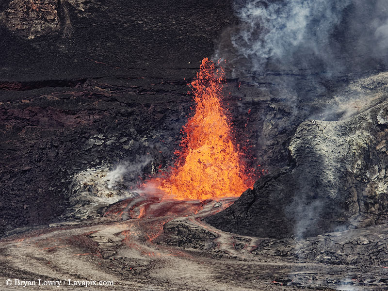 _BL_9140 - 32625 GH5.jpg :: The white-tailed tropicbird, also known as Koa?'e kea in Hawaiian, is a seabird that breeds on tropical islands and lives in the crater walls of Kilauea volcanoes' Halemaumau Vent.
Adults have a 3' wingspan.
Episode 15 eruption Lava fountain, Kilauea volcano, Hawaii Volcanoes National Park, The Big Island of Hawaii. 3-26-25