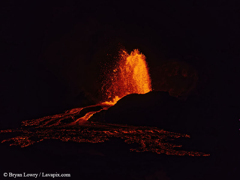 _BL_9362_6425 GH5-DeNoiseAI-standard.jpg :: Episode 24 eruption, Lava fountain, Kilauea volcano, Hawaii Volcanoes National Park, The Big Island of Hawaii. 6-4-2025 