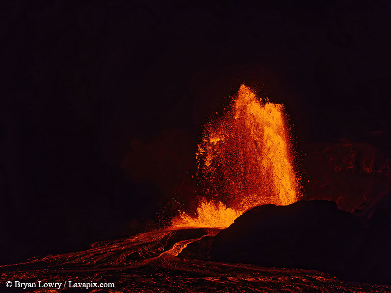 _BL_9365_6425 GH5-DeNoiseAI-standard.jpg :: Episode 24 eruption, Lava fountain, Kilauea volcano, Hawaii Volcanoes National Park, The Big Island of Hawaii. 6-4-2025 