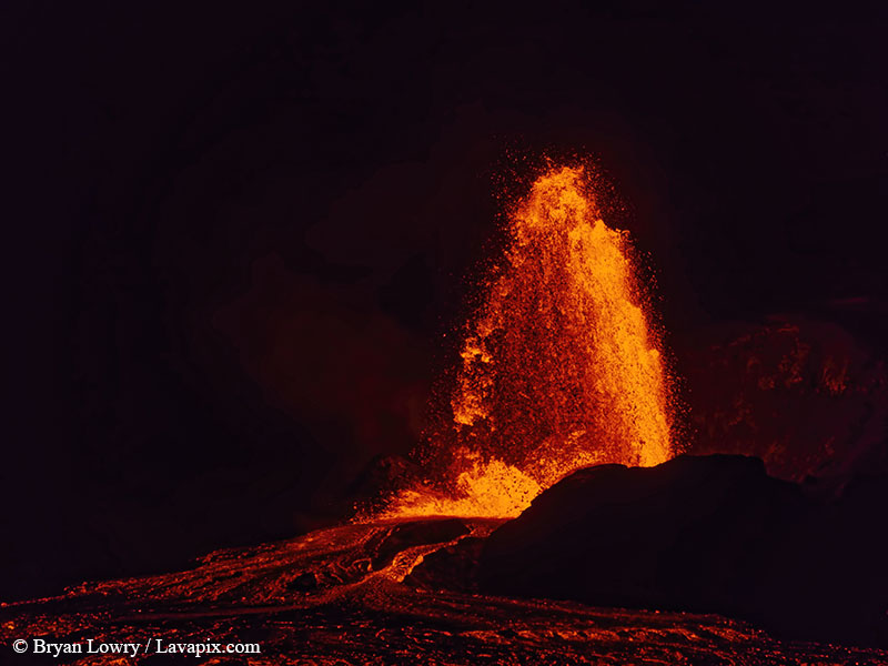 _BL_9371_6425 GH5-DeNoiseAI-standard.jpg :: Episode 24 eruption, Lava fountain, Kilauea volcano, Hawaii Volcanoes National Park, The Big Island of Hawaii. 6-4-2025 
