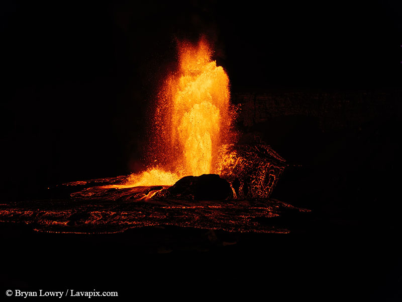 _BL_9392_6425 GH5-DeNoiseAI-standard.jpg :: Episode 24 eruption, Lava fountain, Kilauea volcano, Hawaii Volcanoes National Park, The Big Island of Hawaii. 6-4-2025 