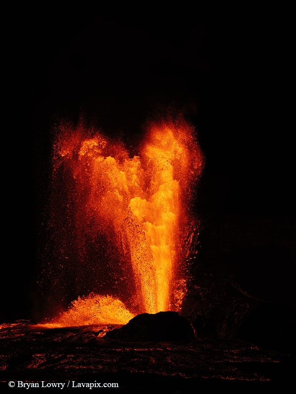 _BL_9410_6425 GH5-DeNoiseAI-standard.jpg :: Episode 24 eruption, Lava fountain, Kilauea volcano, Hawaii Volcanoes National Park, The Big Island of Hawaii. 6-4-2025 