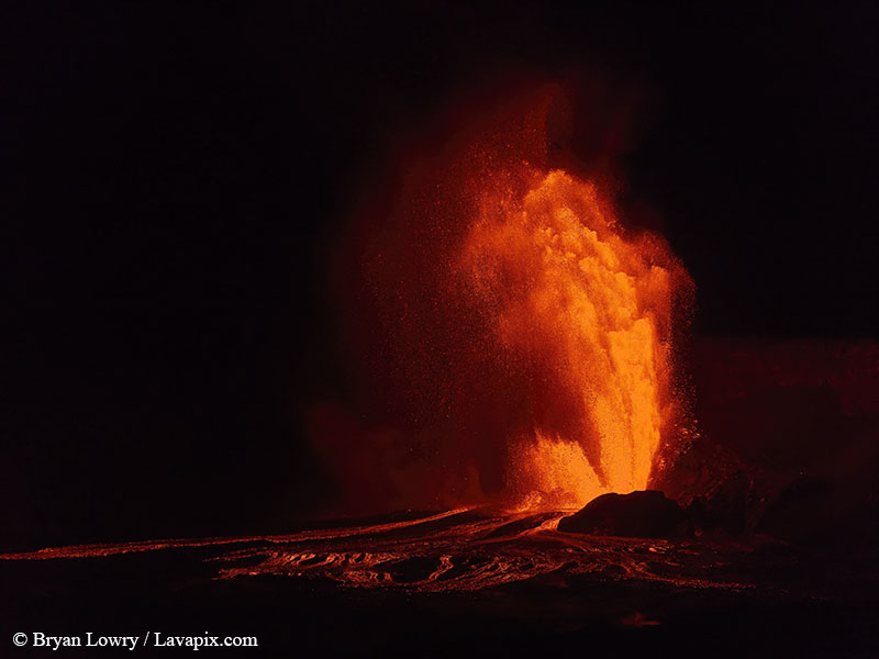 _BL_9462_6425 GH5-DeNoiseAI-standard.jpg :: Episode 24 eruption, Lava fountain, Kilauea volcano, Hawaii Volcanoes National Park, The Big Island of Hawaii. 6-4-2025 
