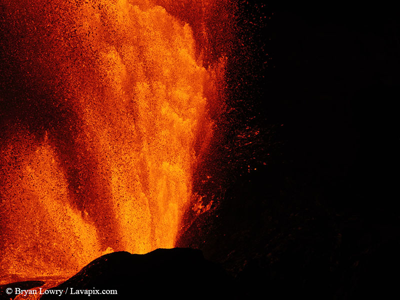 _BL_9485_6425 GH5-DeNoiseAI-standard.jpg :: Episode 24 eruption, Lava fountain, Kilauea volcano, Hawaii Volcanoes National Park, The Big Island of Hawaii. 6-4-2025 