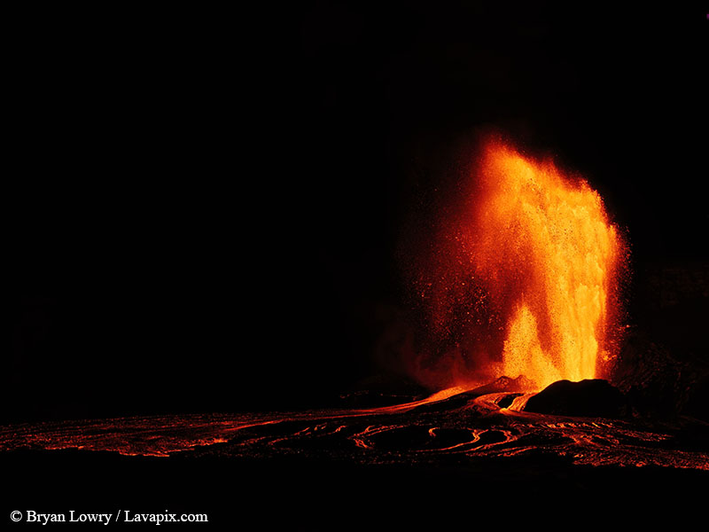 _BL_9495_6425 GH5-DeNoiseAI-standard.jpg :: Episode 24 eruption, Lava fountain, Kilauea volcano, Hawaii Volcanoes National Park, The Big Island of Hawaii. 6-4-2025 