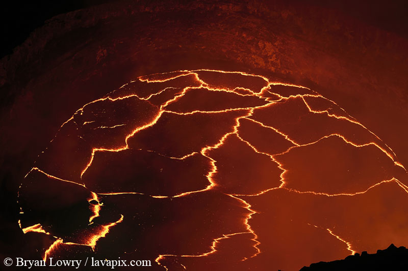 512-9.jpg :: Volcano lava lake.