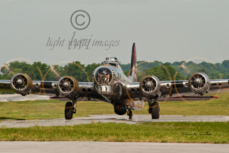 B-17 prop circles FB.jpg