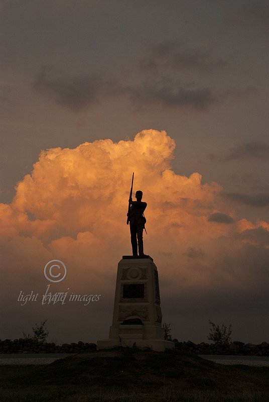 Cloud  monument.jpg