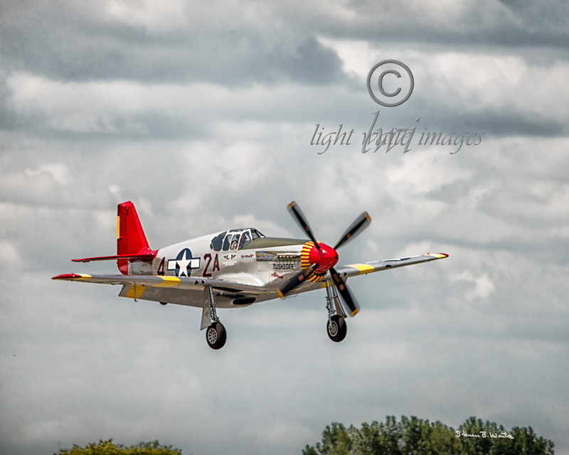 Tuskegee P-51 on Final FB.jpg