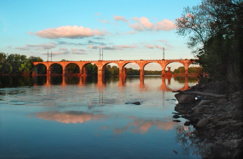 Yardley Railroad Bridge.jpg