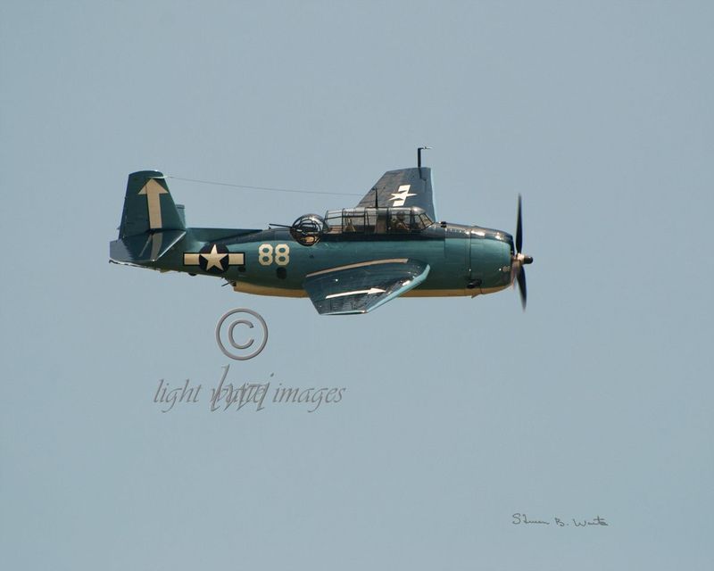 Avenger 88 Flyby.jpg