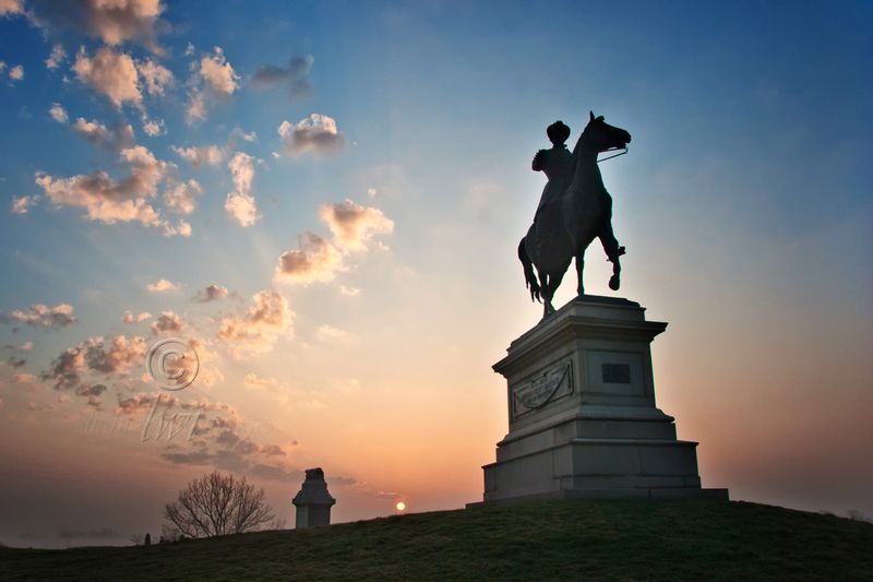 Hancock Monument at Dawn.jpg :: General Hancock Monument at Dawn 