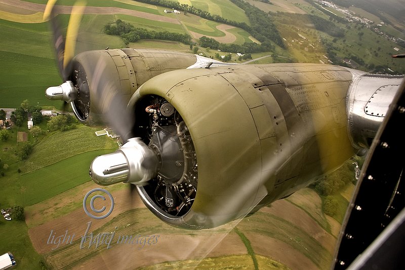B-17 - Roaring Radials Yankee Lady.jpg :: Roaring Radials - B17 Yankee Lady