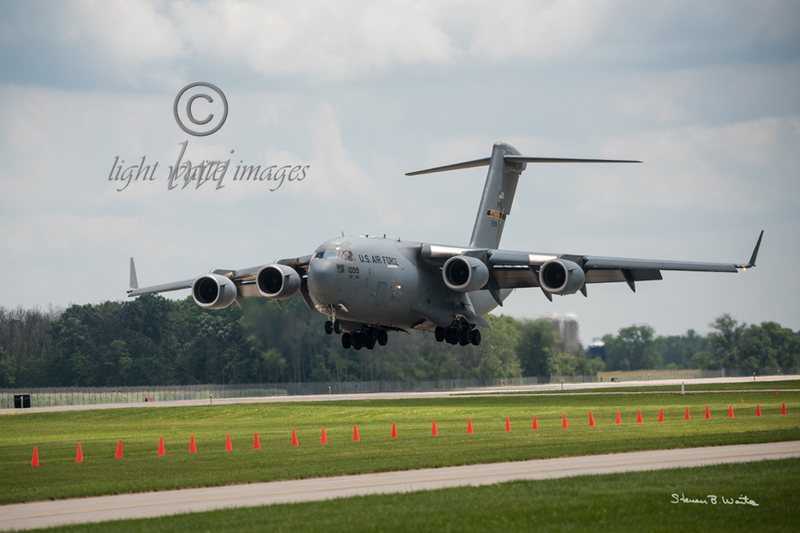 C-17 Touchdown.jpg