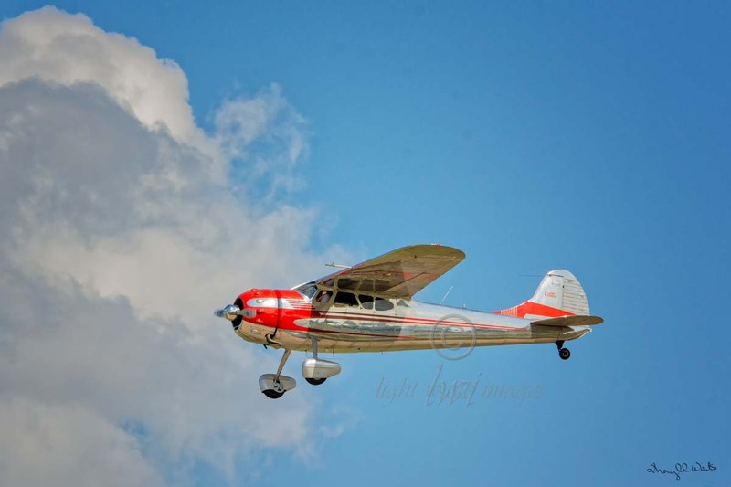 Cessna 195.jpg :: Cessna 195
