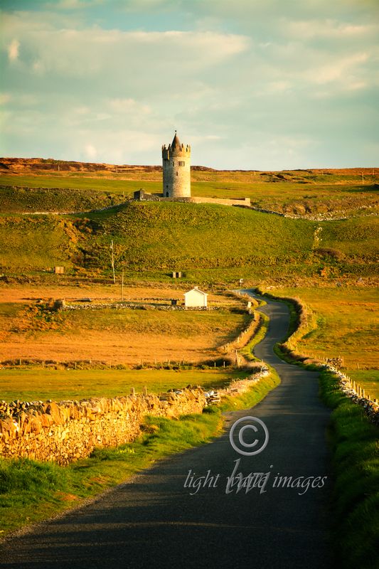 Doonagore Castle - Doolin - Ireland - website.jpg