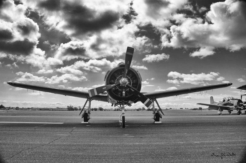 T-28 Trojan BW.jpg :: T-28 Trojan