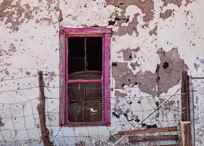 abandoned-window_8892-75.jpg