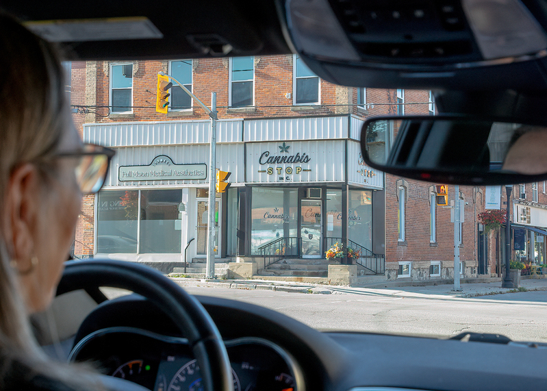 corner store_0587.jpg