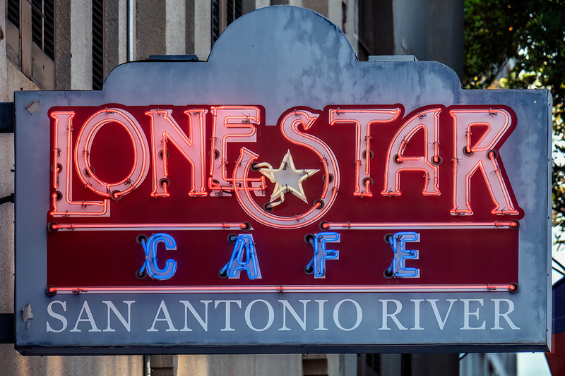 lonestar-cafe_6347-64(1).jpg