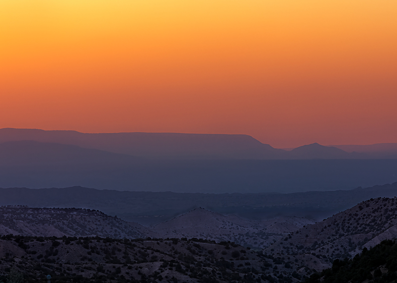 mountain-sunset_8952-75.jpg