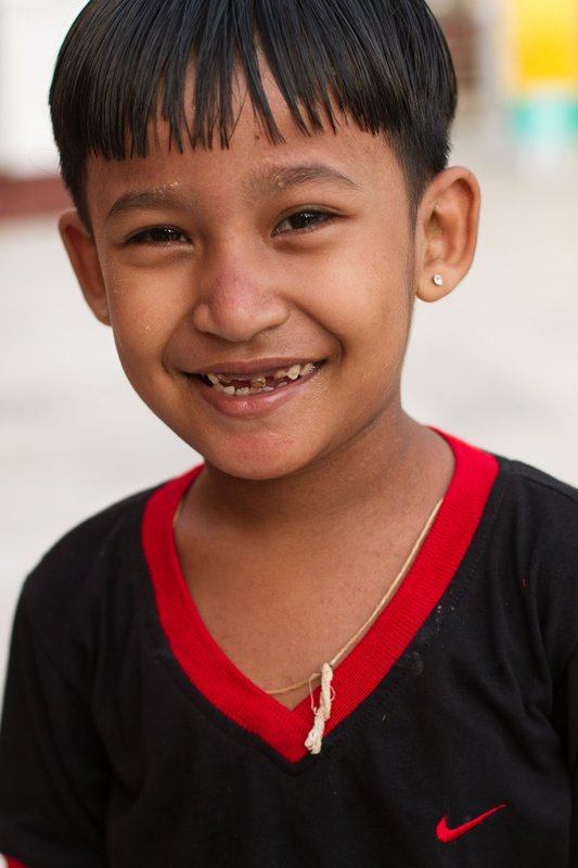 20121125ShweDagon Pagoda-9226.jpg