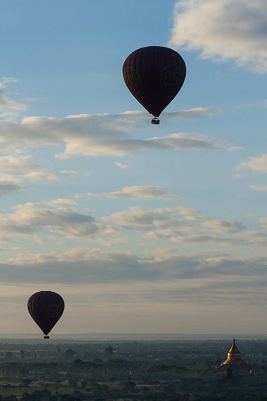 20121129BaganBalloon Ride Stills-0686.jpg