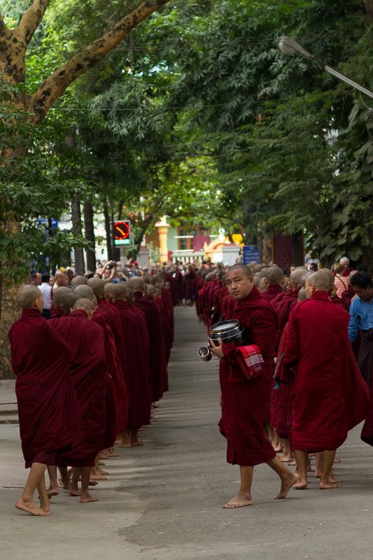 20121130MandalayMonastery-9757.jpg