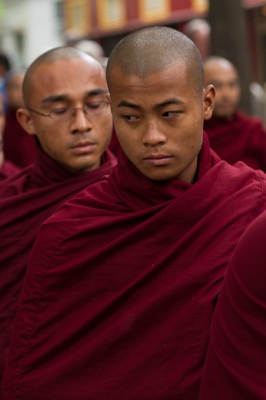 20121130MandalayMonastery-9787.jpg