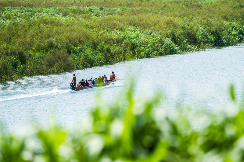 20130810EmberaIndians-2913.jpg :: A group of tourists heading to the Quebrada Bonita waterfall